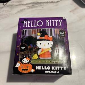 NIB Hello Kitty Light Up Halloween Inflatable